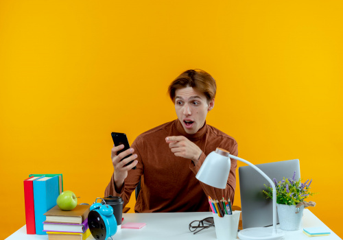 Онлайн-курсы английского с преподавателем: отличие от приложений